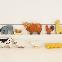 Farm Animal Display Shelf